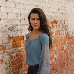 Meet your Posher, Savannah